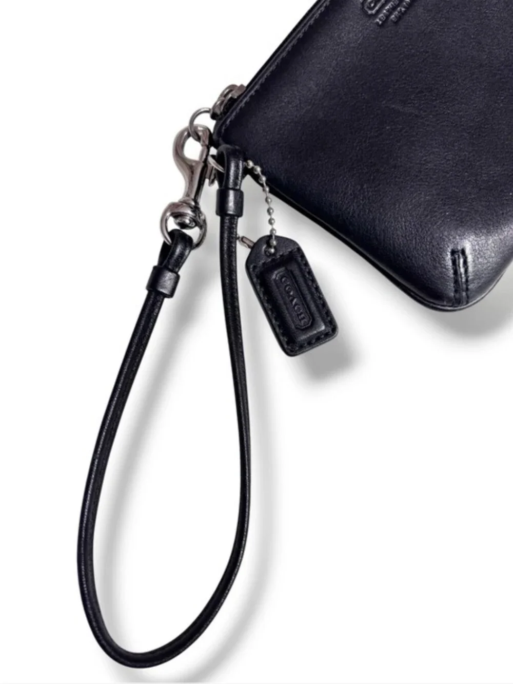 COACH Black Leather Zip Top Wristlet VINTAGE